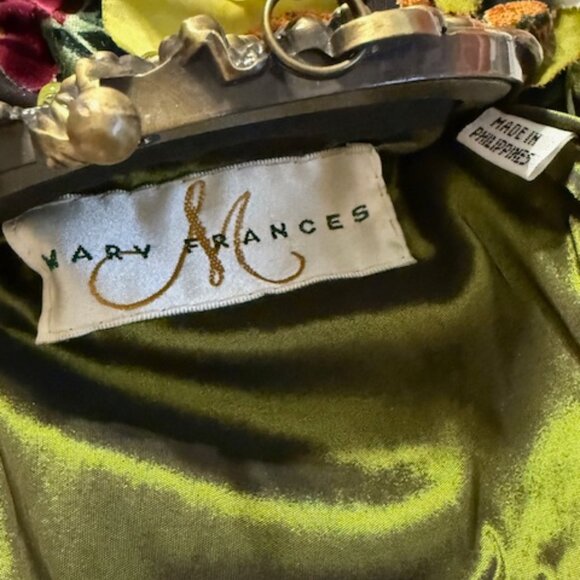 Beautiful Mary Frances Vintage Style Small Floral Purse with Shoulder Chain - Picture 4 of 7